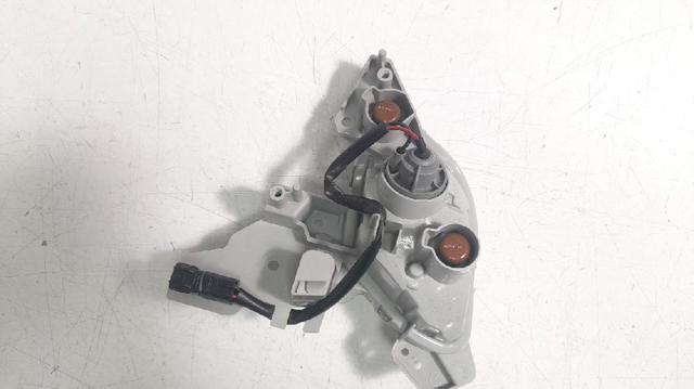 DB2R51360 MAZDA Поворотник левый купить в Ирпень