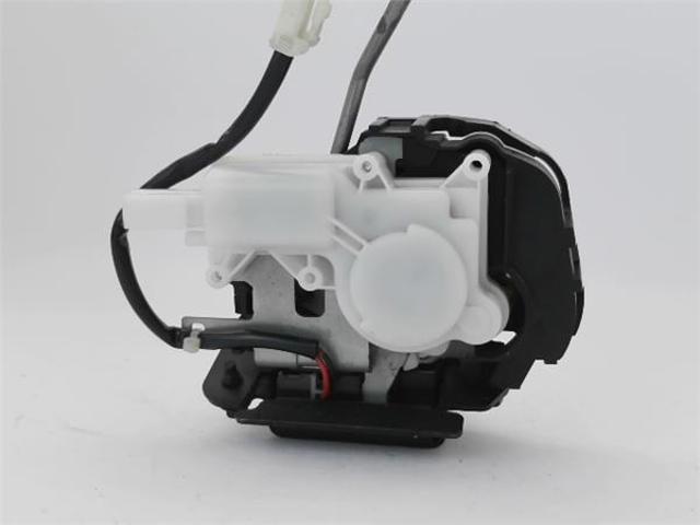 Fecho de tampa de porta-malas (de 3ª/5ª porta traseira) Mazda 2 1 DY