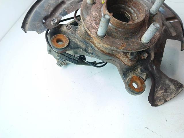 MAZDA DFR533031A Цапфа передняя левая в наличии Львов