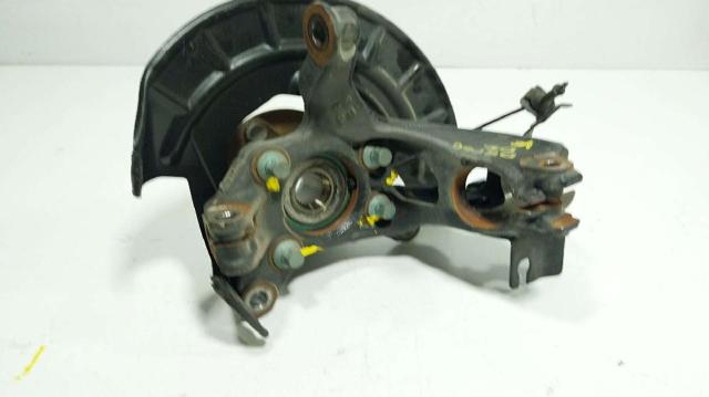 MAZDA DFR533031A Цапфа (поворотный кулак) передний левый в наличии Каменское