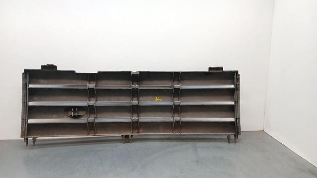 LAND ROVER DHB000041LPO Решетка радиатора в наличии Украина