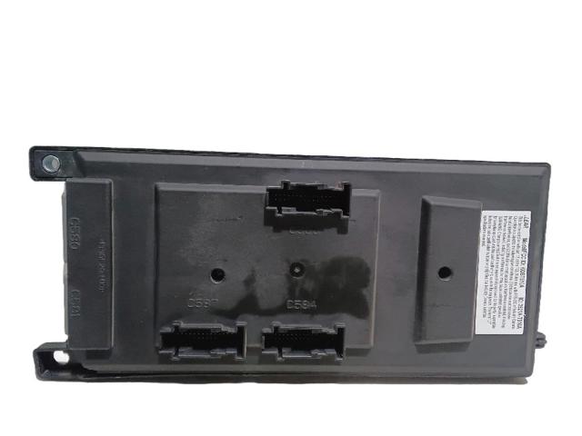 LAND ROVER DK6214F041AC в наличии Запорожье