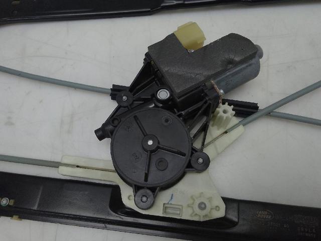 LAND ROVER DK6227001AG в наличии Киев