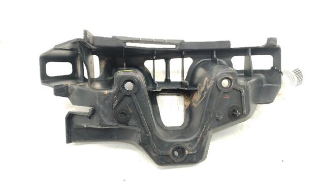 LAND ROVER DQN000051 Кронштейн бампера заднего левый в наличии Николаев