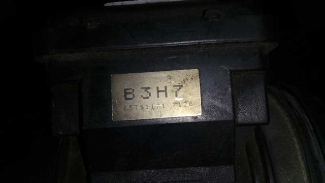 E5T51171 Датчик потока (расхода) воздуха, расходомер M.A.F. - (Mass Airflow) купить Запорожье
