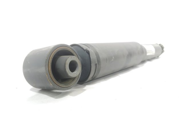 E6210JD73A NISSAN Амортизатор задний купить в Житомир