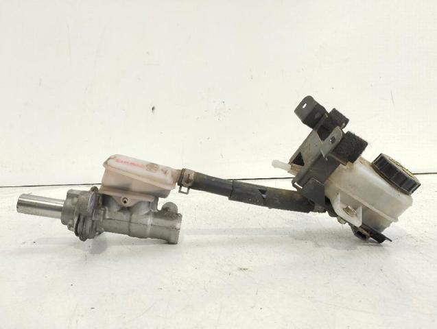 EG234340Z MAZDA Главный тормозной цилиндр купить в Николаев