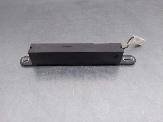 EH6266370 MAZDA Кнопка стеклоподъемника передняя купить в Черновцы