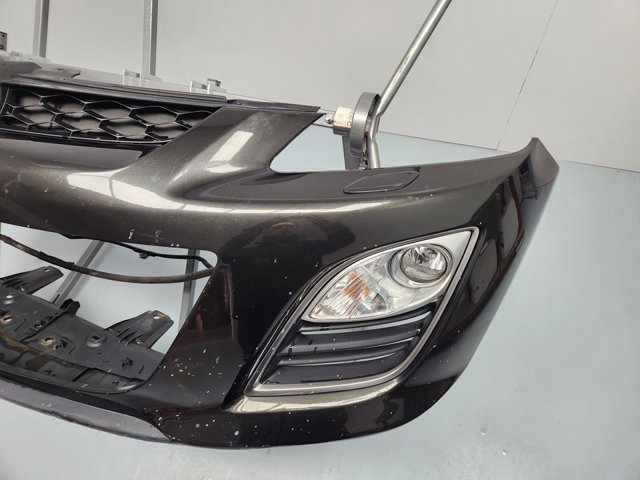 MAZDA EH6350031FBB Передний бампер в наличии Украина