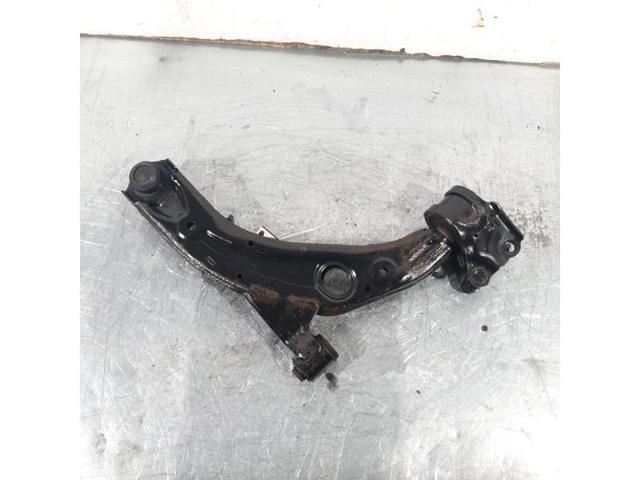 MAZDA EH6434350A Рычаг передней подвески нижний левый в наличии Киев