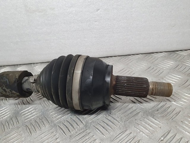 EJ323B437CD LAND ROVER Левая полуось купить в Киев
