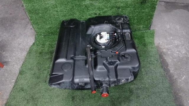 ESR4672 LAND ROVER Бензобак купить в Ужгород