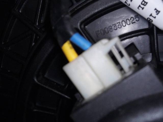 HYUNDAI F00S330025 в наличии Ирпень