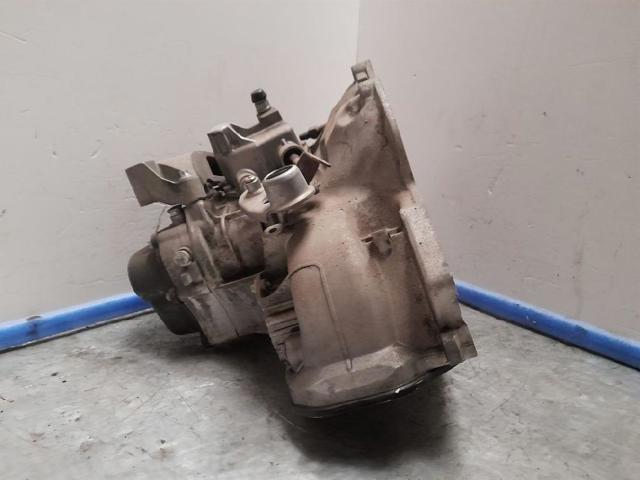 OPEL F13C418 КПП в наличии Черновцы