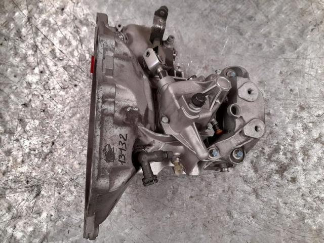 F13W374 OPEL КПП в сборе (механическая коробка передач) купить в Черновцы