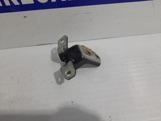 MAZDA F15159210 Петля двери передней в наличии Кривой Рог