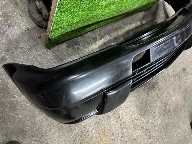 Pára-choque dianteiro Nissan Terrano 2 R20