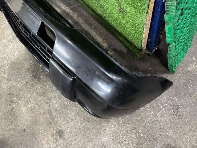 Pára-choque dianteiro Nissan Terrano 2 R20