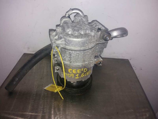 HYUNDAI F500AN6CA06 в наличии Черновцы