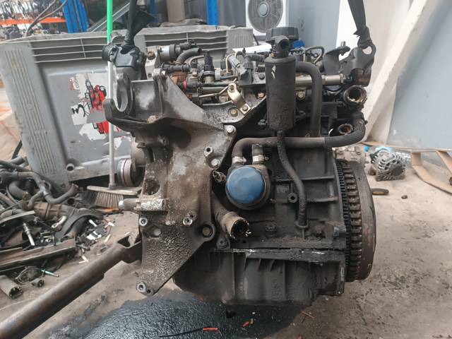 F9Q2 MITSUBISHI Двигатель купить в Одесса