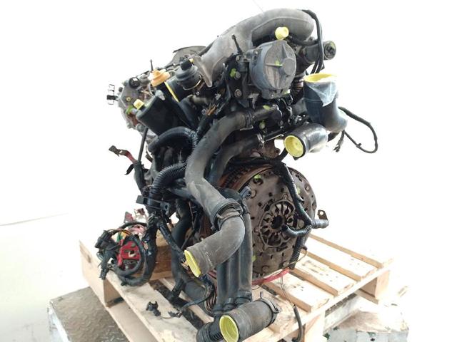 F9QB8 RENAULT Головка блока цилиндров (ГБЦ) купить в Тернополь