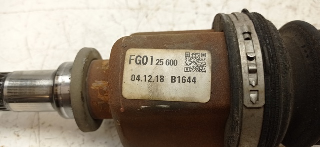 FG0125600 MAZDA Полуось (привод) передняя левая купить в Ужгород