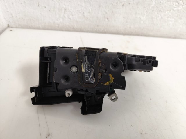 LAND ROVER FQJ000215 Замок водительской двери в наличии Кривой Рог