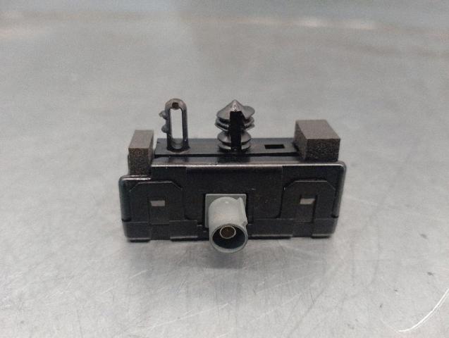 FW9319C024AB LAND ROVER купить в Павлоград