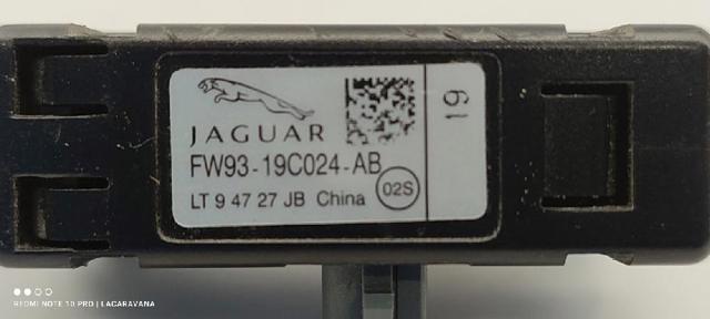 LAND ROVER FW9319C024AB в наличии Чернигов