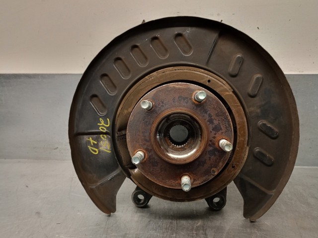 MAZDA G33S2615XA Задняя ступица в наличии Сумы