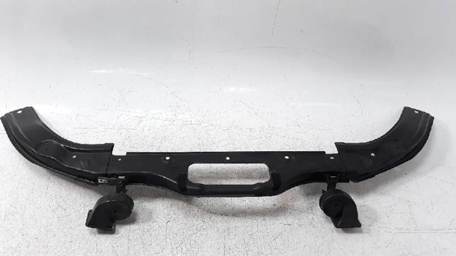 MAZDA G46L53150 Накладка передней панели (суппорта радиатора) верхняя в наличии Ровно
