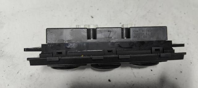 Unidade de controlo dos modos de aquecimento/condicionamento Mazda 6 GH