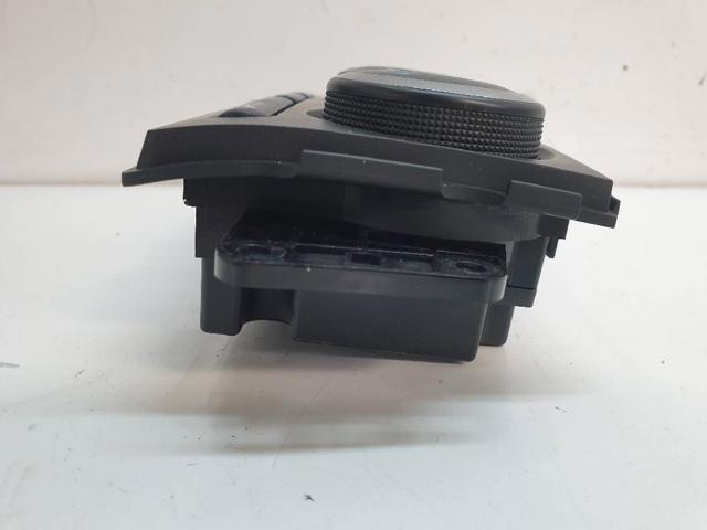 Unidade de controlo dos modos de aquecimento/condicionamento Mazda 6 GH