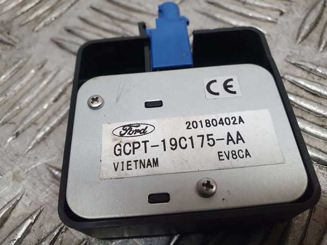 GCPT19C175AA FORD Антенна GPS купить в Черкассы