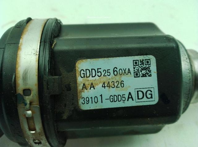MAZDA GDD52560XA Полуось (привод) передняя левая в наличии Харьков