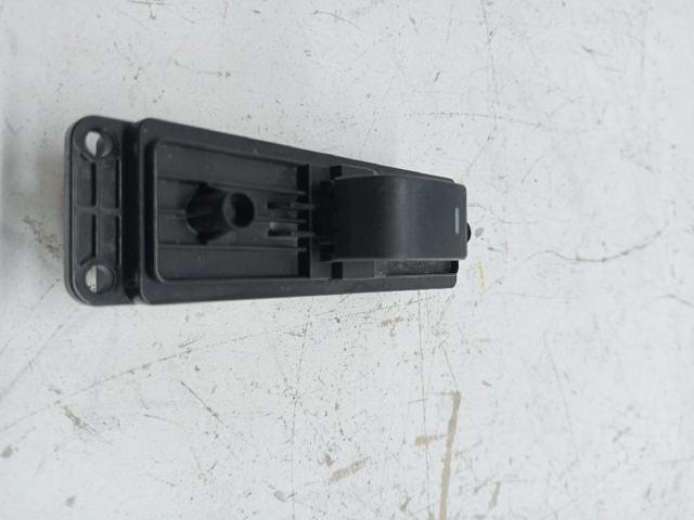 GDK466370A MAZDA Кнопка включения мотора стеклоподъемника передняя правая купить в Черкассы