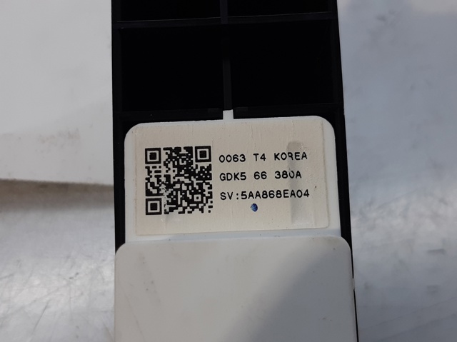 MAZDA GDK566380A в наличии Винница