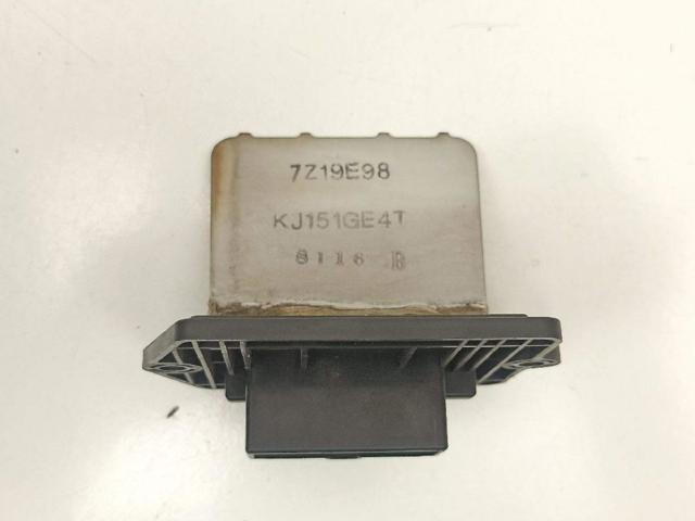 GE4T61B10A MAZDA Мотор вентилятора печки (отопителя салона) купить в Черновцы