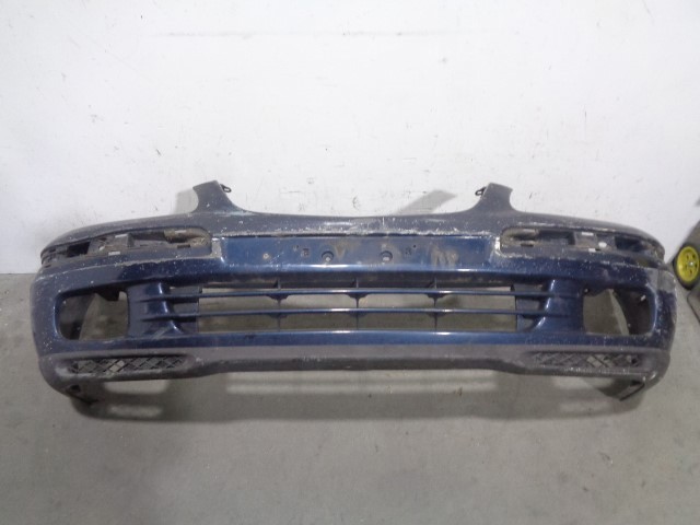 Pára-choque dianteiro GE4V50031D Mazda