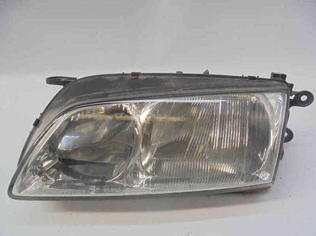 Luz esquerda GG3E510L0 Mazda