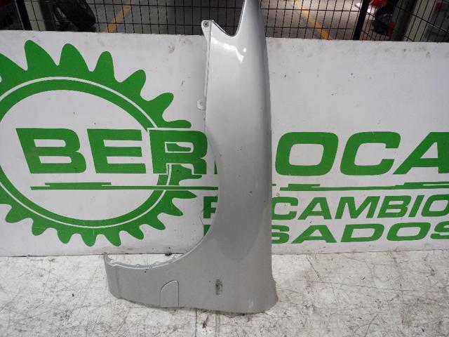 Pára-lama dianteiro esquerdo Mazda 626 5 GF