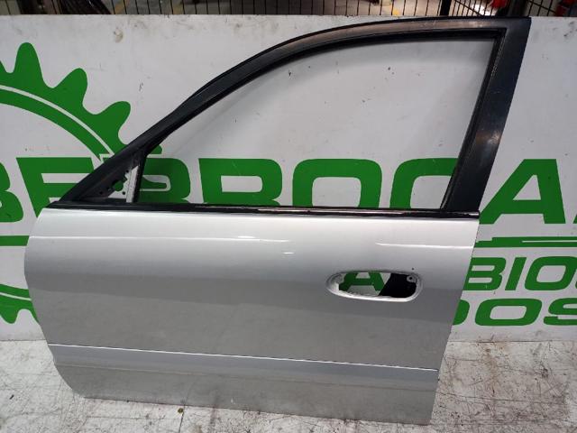 Porta dianteira esquerda Mazda 626 5 GF