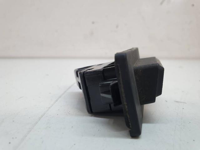 GHK1568D0 MAZDA Кнопка привода замка крышки багажника (двери 3/5-й (ляды) купить в Полтава