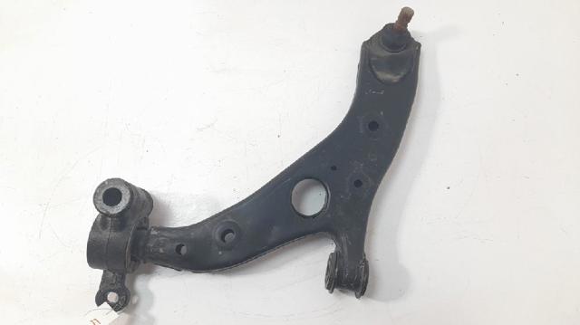 Braço oscilante inferior esquerdo de suspensão dianteira GHP934350B MAZDA