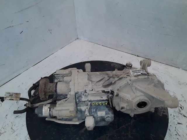 LAND ROVER GJ324N053AB в наличии Винница