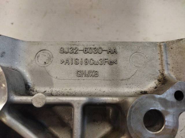 LAND ROVER GJ326030AA в наличии Киев