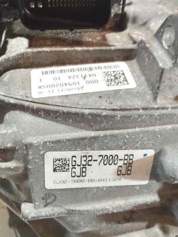 LAND ROVER GJ327000BB в наличии Ирпень