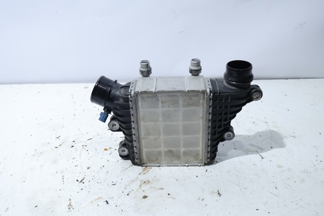 LAND ROVER GJ329L440AE Радиатор интеркуллера в наличии Сумы