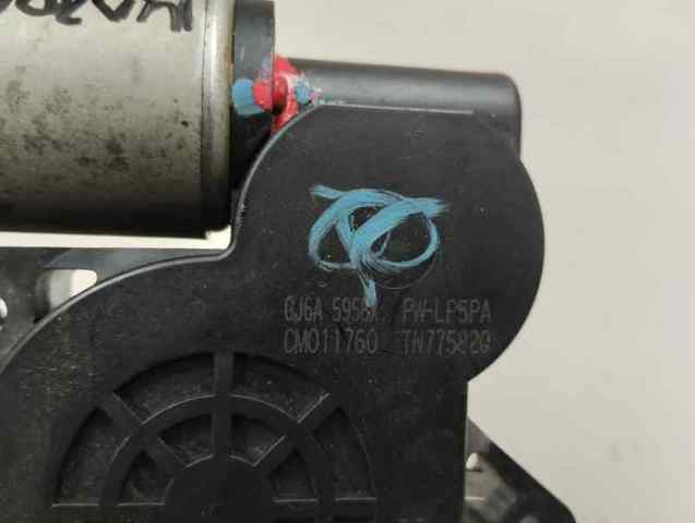 Motor de acionamento de vidro da porta dianteira esquerda GJ6A5958X MAZDA