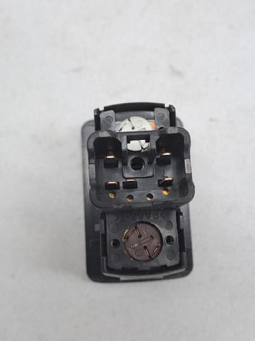 GJ6E6642002 MAZDA купить в Кривой Рог